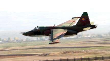 Azerbaycan, Ermenistan'a ait Su-25 savaş uçağını düşürdü