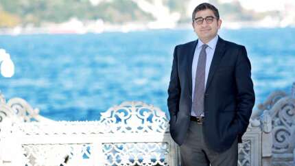 Sezgin Baran Korkmaz'dan güvenlik görevlisinin üzerine şirket!