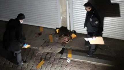 Sokak ortasında bıçaklanan kadın kurtarılamadı