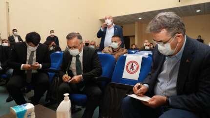 İkizdere'de açılması planlanan taş ocağı ile ilgili bilgilendirme toplantısı