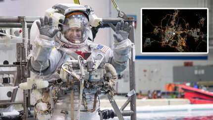 Fransız astronottan Kabe fotoğrafıyla Ramazan Bayram tebriği