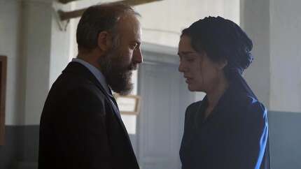 Bergüzar Korel ile Halit Ergenç çiftine büyük şok! Dolandırıldılar