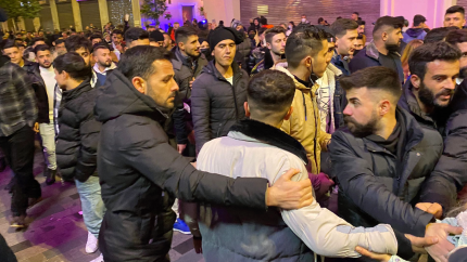 İstiklal Caddesi’nde kız kavgası! Yeni yıl kutlaması tatsız bitti