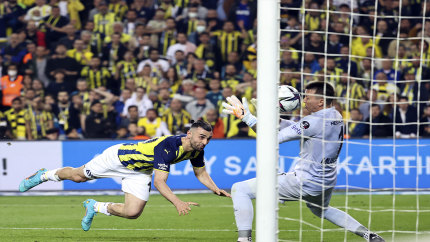 Fenerbahçe derbide kazanmayı bildi! | Fenerbahçe 2-0 Galatasaray