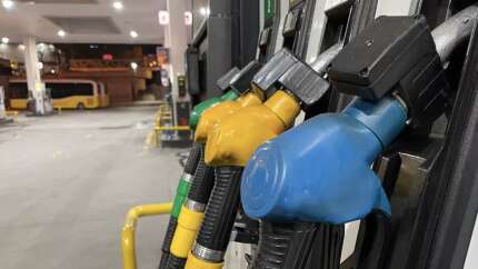 Dolar/TL kurunda yaşanan artış benzine yansıdı: 1,70 lira zam geldi