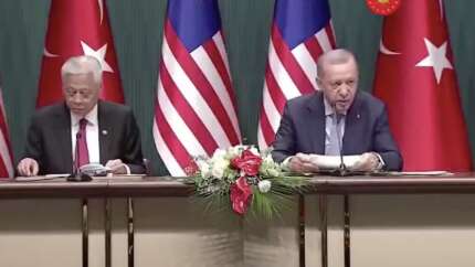 Erdoğan duyurdu: Yerli aşı TURKOVAC Malezya'da!