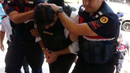 Eğitimci Nazmi Arıkan ve şoförü Eker'in katil zanlısı Tokatspor Kulubü Başkanı Ufuk Akçekaya tutuklandı
