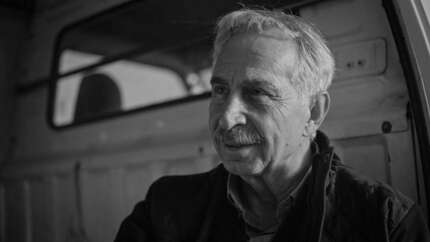 Rıza Akın'ın vefatı sanat camiasını yasa boğdu... Ünlü isimler üzüntülerini bu sözlerle dile getirdiler