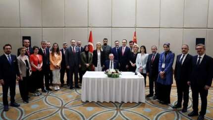 Cumhurbaşkanı Erdoğan'dan İYİ Parti'ye dikkat çeken çağrı: Masayı terk ederek konumunu gözden geçirmeli!