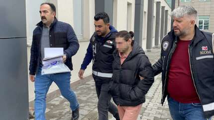 Yeni bir sahte doktor skandalı daha! 'Çocuk doktoruyum' dedi, ambulansla hasta naklederken yakalandı!