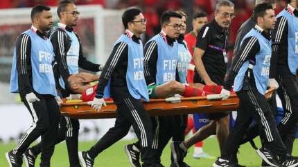 Beşiktaş'a şok! Fas - Portekiz maçında Romain Saiss sakatlanarak oyuna devam edemedi
