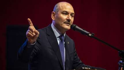 ‘Siyasal tartışmalarına bizi basamak kullanmaya çalışıyorlar’
