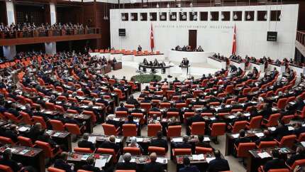 HDP’li vekilin 'milletvekilliği' düşürüldü