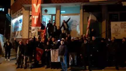 Sokakta EYT sevinci! Vatandaşlar kararı coşkuyla kutladı