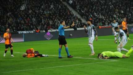 Galatasaray, Giresunspor karşısında VAR'dan penaltı kazandı!