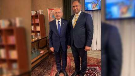Kılıçdaroğlu ile birlikte seccadeye basan CHP'li isimden ilginç savunma: Otantik bir görünüm vardı!