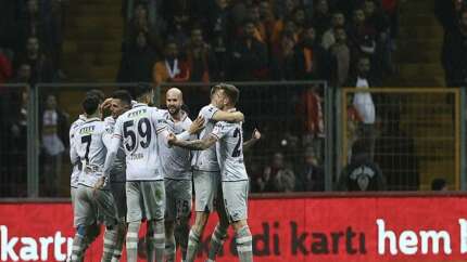 Galatasaray 2 - 3 Başakşehir | Maçın geniş özeti...