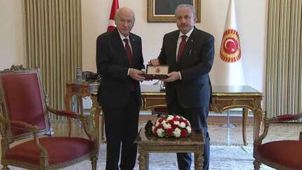 TBMM'de 28. Dönem başlıyor: TBMM Başkanı Şentop görevini Bahçeli'ye devretti!