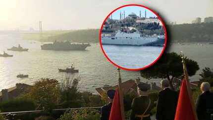 İstanbul Boğazı'nda gövde gösterisi: Cumhuriyet'in 100. yılında 100 savaş gemisi ile tarihi geçit töreni