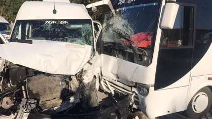 Antalya'da korkunç kaza: Çok sayıda yaralı var