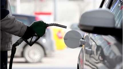Benzine ve motorine peş peşe zam! Fiyatlar bir kez daha değişiyor! İşte 20 Mart 2024 güncel akaryakıt fiyatları