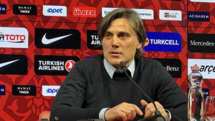 Vincenzo Montella'dan dikkat çeken açıklama: Semih bizim çok sevdiğimiz bir futbolcu ama...