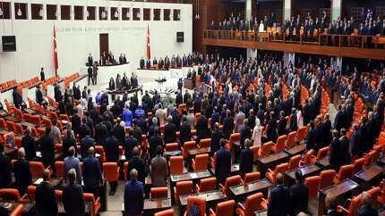 CHP'nin 5 milletvekilinden 4'ü belediye başkanı oldu! Meclis'teki sandalye sayısı değişti