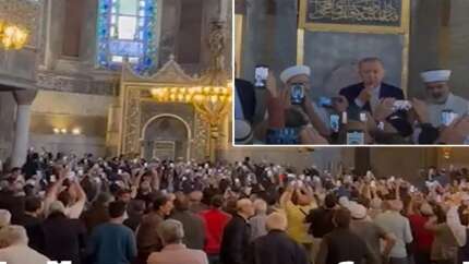 Ayasofya Camii'nde cuma namazı sonrası duayı Cumhurbaşkanı Erdoğan okudu