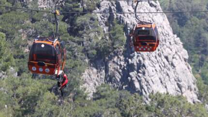Antalya'daki teleferik faciası sonrası harekete geçildi! Bakan Tunç duyurdu: 13 şüpheli hakkında gözaltı kararı