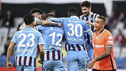 Trabzonspor'a tek gol yetti, üçüncülüğü garantiledi! Başakşehir 0 - 1 Trabzonspor | Maçın özeti