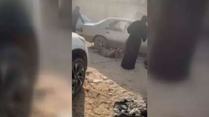 İsrail yine saldırdı! TRT Arabi kameramanı yaralandı