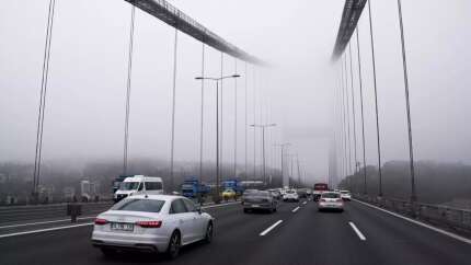 Meteoroloji'den İstanbul dahil çok sayıda il için sis ve pus uyarısı! Göz gözü görmeyecek...