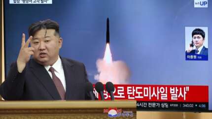 Kuzey Kore "dünyanın en güçlü stratejik füzesi" Hwasong-19'u başarıyla test ettiğini duyurdu