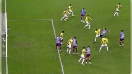 Trabzonspor - Fenerbahçe maçında tartışılan penaltı
