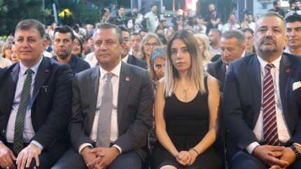 Özgür Özel protokol için 'yanlış oldu' deyince...Dilruba CHP Genel Başkanını 'yalancı' ilan etti!