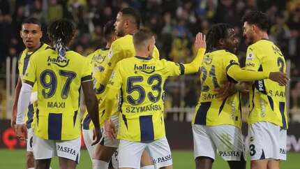 Fenerbahçe güle oynaya kazandı, 3 puanı hanesine yazdırdı! Fenerbahçe 4 - 0 Sivasspor | Maçın özeti