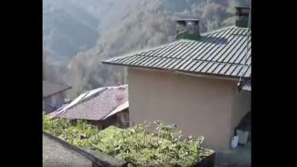 Rize'de 4.7'lik deprem anı kamerada! Uzun zamandır böyle şiddetlisi olmamıştı...
