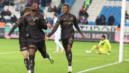 Trabzonspor bir açıldı pir açıldı, evinde gol oldu yağdı! Trabzonspor 5 - 0 Adana Demirspor | Maçın özeti