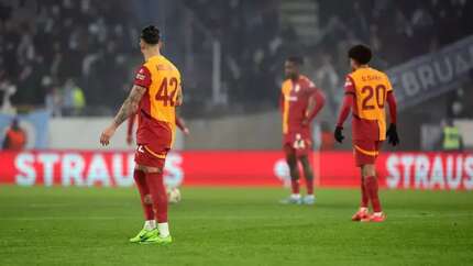 Galatasaray duraklamalarda yıkıldı, İsveç'te 3 puanı kaçırdı! Malmö 2 - 2 Galatasaray | Maçın özeti