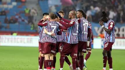 Trabzonspor gol oldu yağdı, evinde farklı kazandı! Trabzonspor 5 - 0 Antalyaspor | Maçın özeti