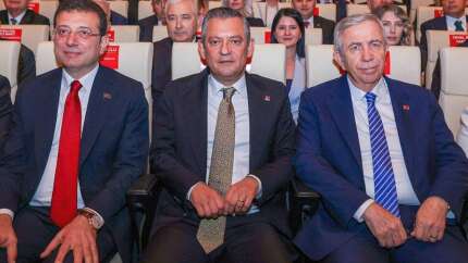 CHP'de cumhurbaşkanı adayı krizi! Mansur Yavaş'tan ön seçime itiraz! "Parti artık bu iki isimle süreci götüremiyor"
