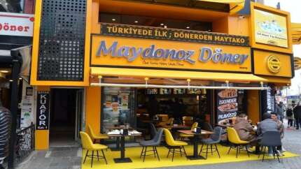 Maydonoz Döner'e FETÖ operasyonu: İhraç edilenlere gayri resmi ortaklık verilmiş! Bakan Yerlikaya dev operasyon anlarını paylaştı...