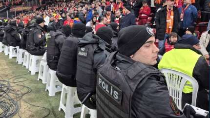 Derbi için olağanüstü güvenlik önlemi! Galatasaray - Fenerbahçe maçında 32 bin 500 polis görevli