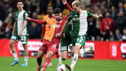Galatasaray'a 1 puan yetti, kupada 'çeyrek finaldeyim' dedi! Galatasaray 0 - 0 Konyaspor | Maçın özeti