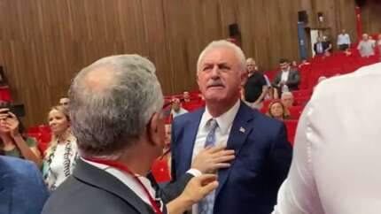 CHP Kocaeli Milletvekili Nail Çiler TEM Otoyolu'nda trafik kazası geçirdi