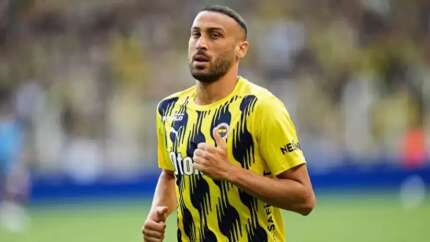 Ve Cenk Tosun Japon ekibiyle anlaşmaya vardı! Top artık Fenerbahçe'de