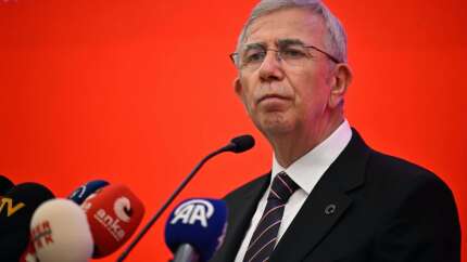 İmamoğlu gözaltında, Mansur Yavaş Tayvan'da! "Bilet bulabilirsem İstanbul'a geleceğim"