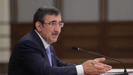 Cevdet Yılmaz'dan CHP'ye boykot tepkisi: Ekonomik istikrarı hedef alan bir muhalefet kaybetmeye mahkumdur