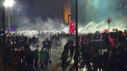 İçişleri Bakanı Yerlikaya: Cumhurbaşkanımıza, merhum annesine ve ailesine yapılan alçakça hakaretleri lanetliyorum