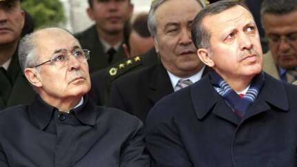 10. Cumhurbaşkanı Ahmet Necdet Sezer yıllar sonra bir konserde görüntülendi